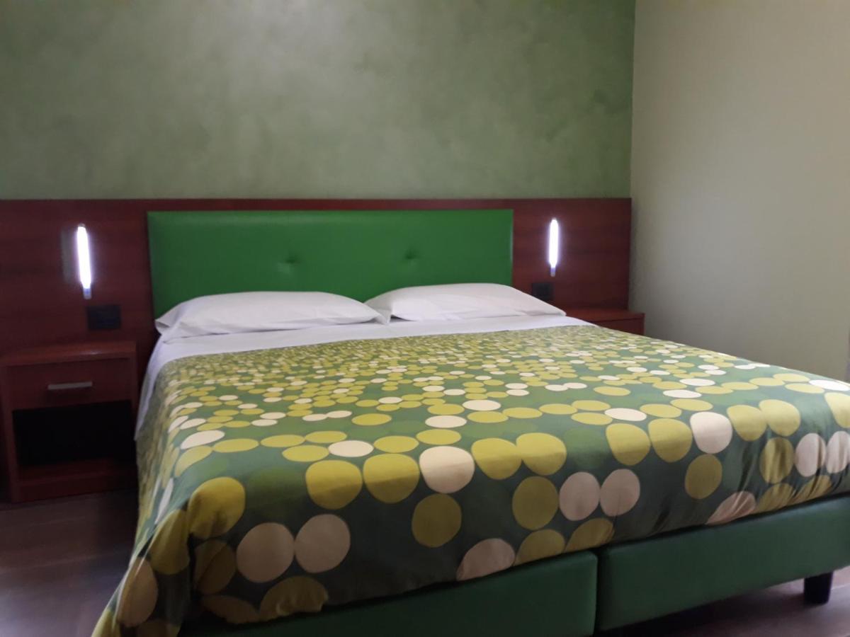 B&B Il Ghiro Рокарасо Екстериор снимка