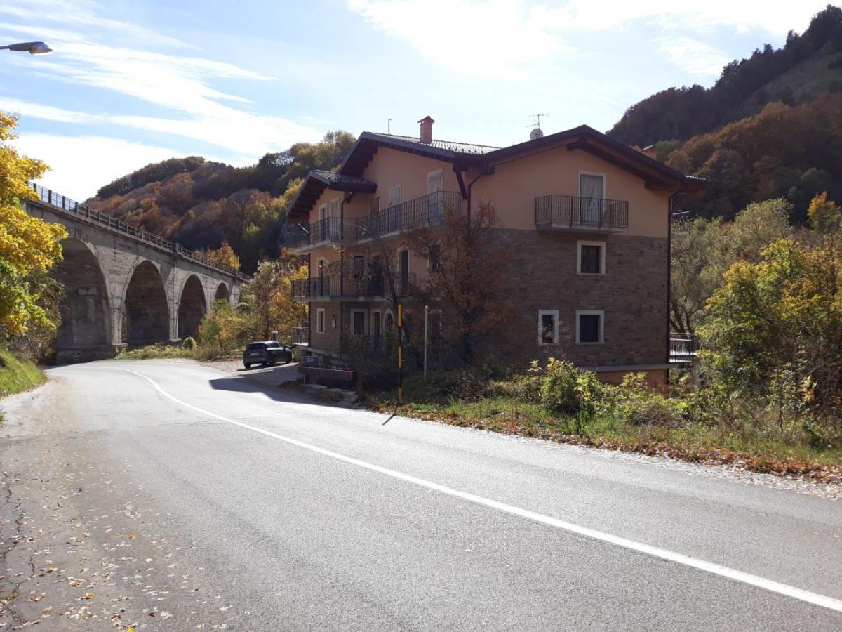 B&B Il Ghiro Рокарасо Екстериор снимка