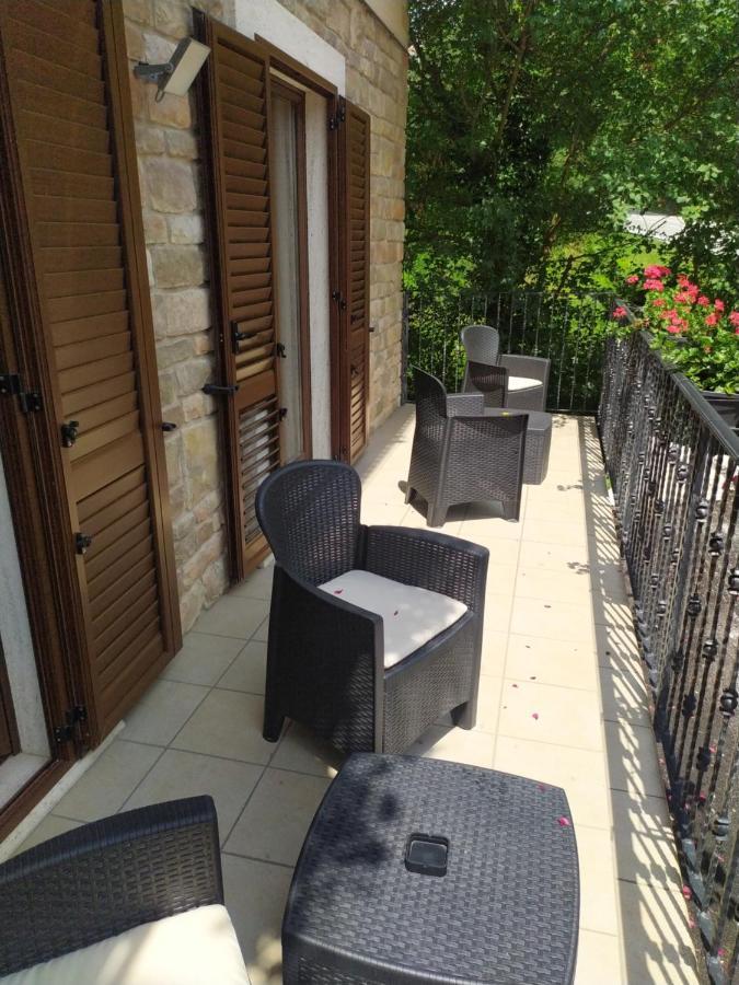 B&B Il Ghiro Рокарасо Екстериор снимка