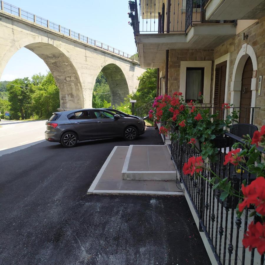 B&B Il Ghiro Рокарасо Екстериор снимка